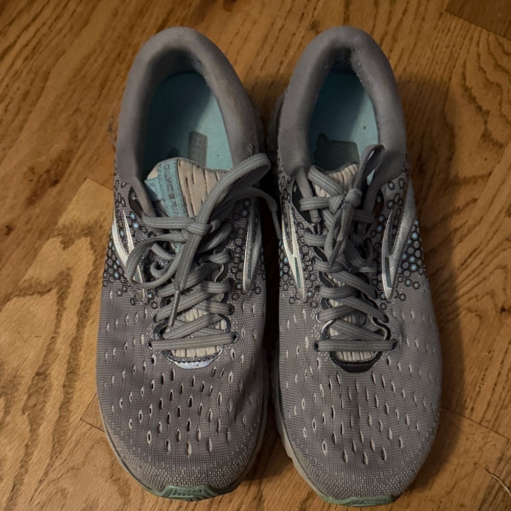 Brooks Women's Gray and Light Blue Athletic Running Shoes - Picture 1 of 3